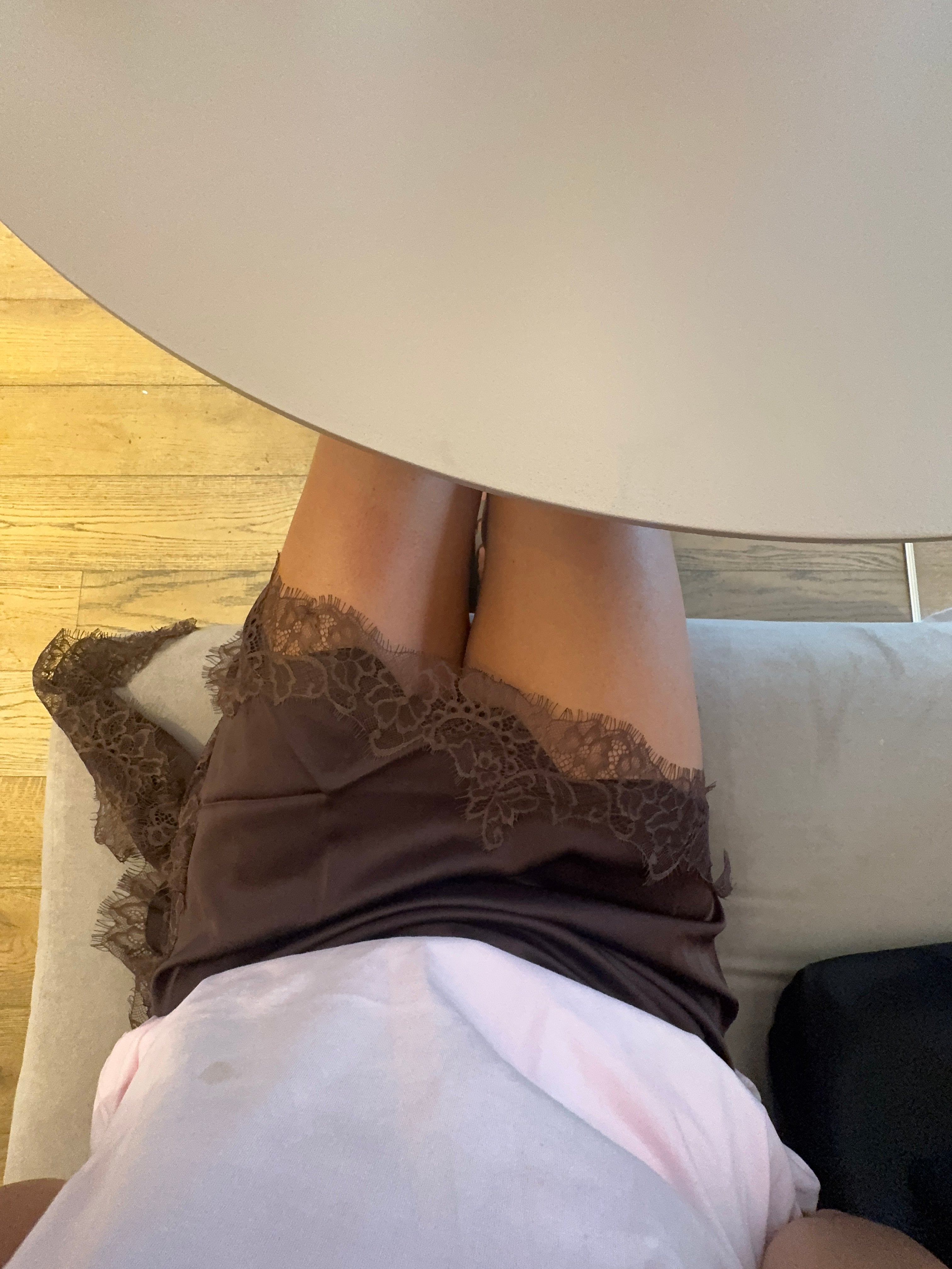 Vestido MIDI Satinado con encaje