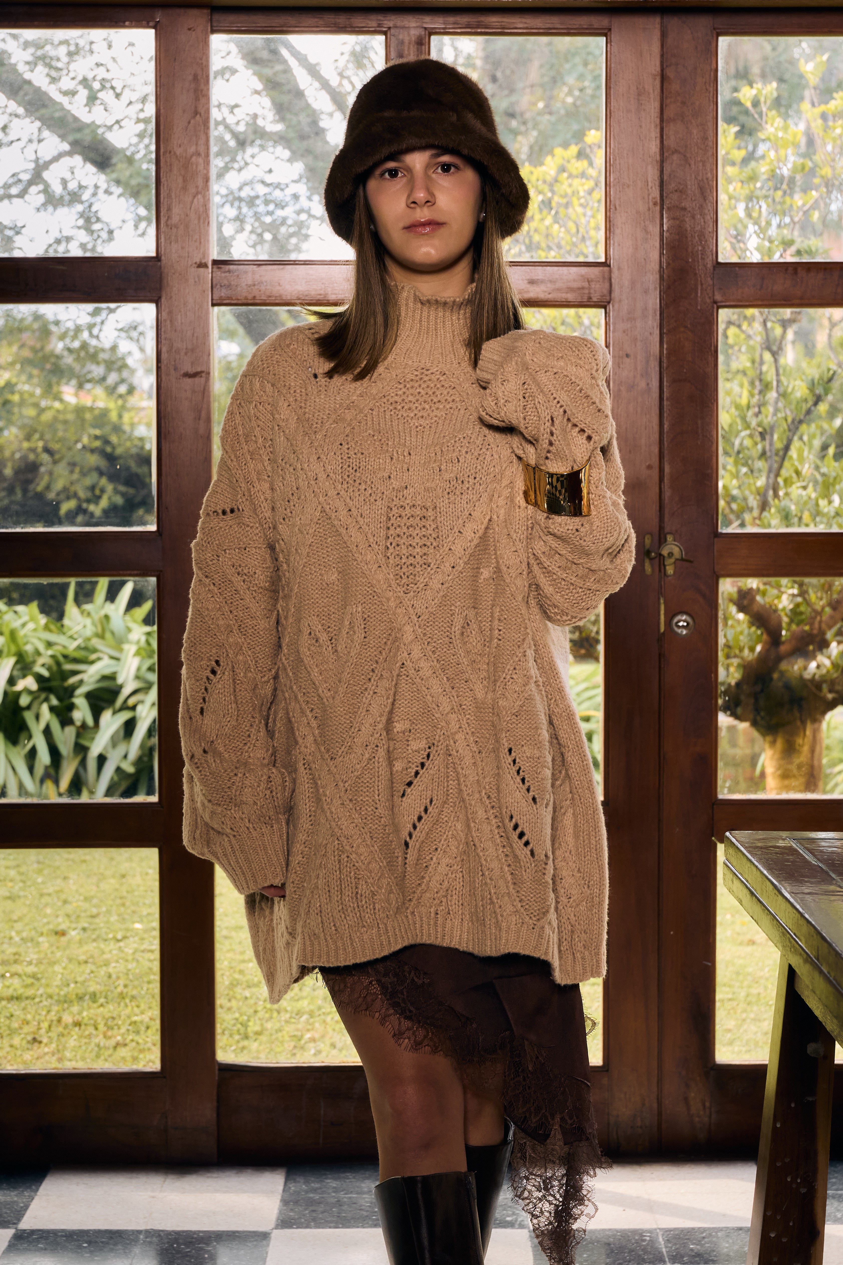 Sweater Wood